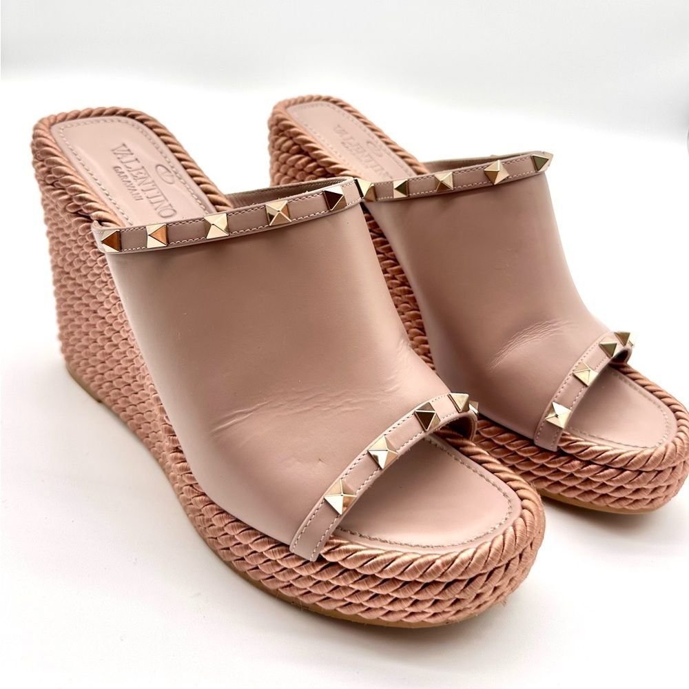 Valentino Garavani Torchon Rockstud Wedge Espadrille Sandals Nude Leather EU 41 - Picture 2 of 15